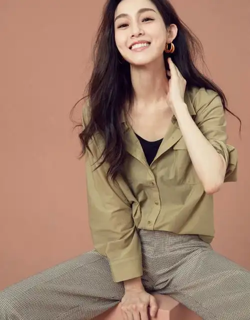 范玮琪写真清新时尚