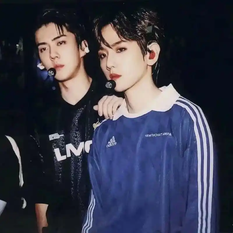 论古早照片的强大杀伤力.#exo #朴灿烈 #边伯贤 #吴世 - 抖音