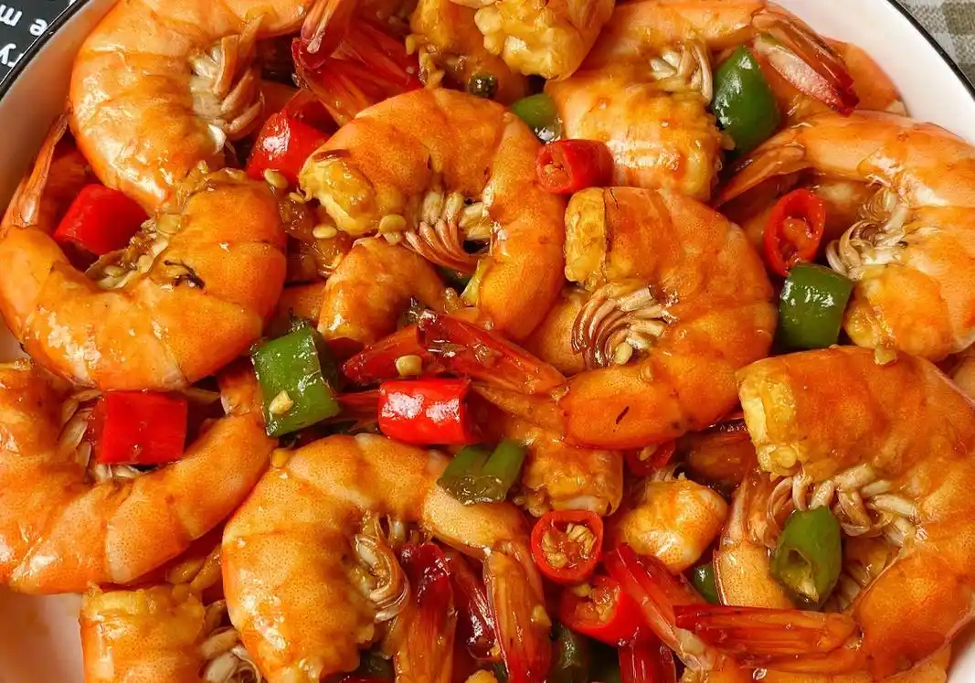 推荐5道香辣爆炒大虾的家常做法,鲜香美味,吃的一个也不剩