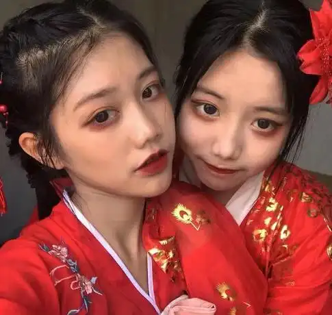 超奈斯·仙女般·闺蜜头像:熬过年少轻狂,我送你出嫁可好