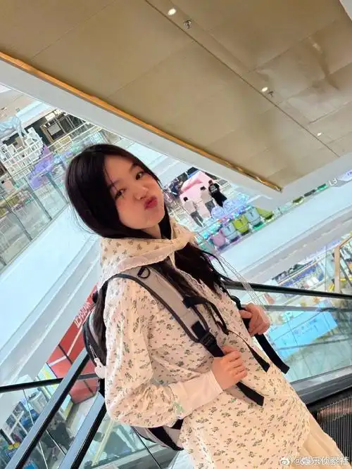 吃相#徐梦洁又来为我们分享自己的日常了,每一张照片都非常的可爱