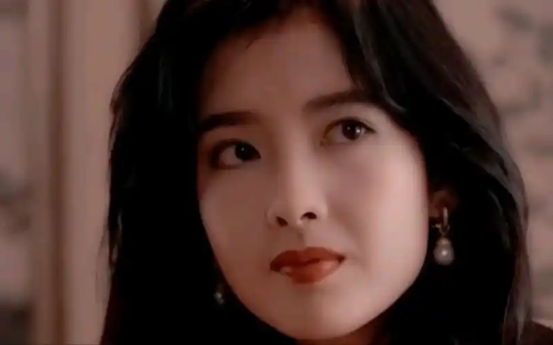 【周慧敏】回眸一笑百媚生_哔哩哔哩_bilibili