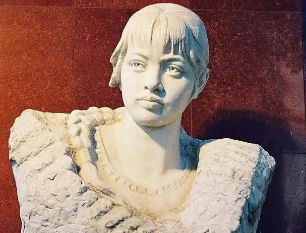 她是共和国不能忘记的革命女烈士,在刑场上举办了一场最悲壮的婚礼