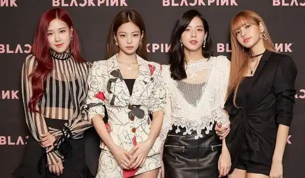 世界女团blackpink的成员之一,队内有jennie,rose,jisso和lisa共四人
