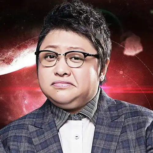 韩红自曝大学时曾是"校花",看了她18岁的照片,我真的被惊艳了