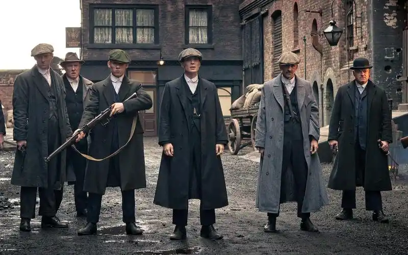 【浴血黑帮】 im a wanted man