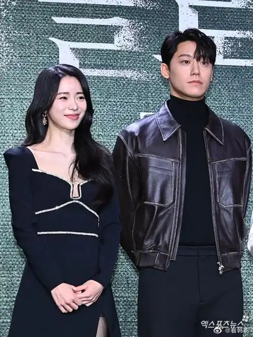 林智妍李到晛承认恋情##黑暗荣耀##d社曝李到晛林智妍恋爱