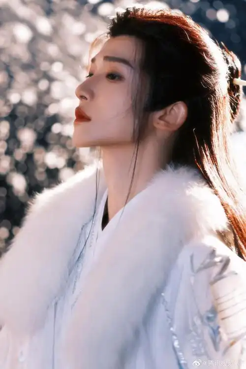 刘宇古风白月光##刘宇清冷感变装