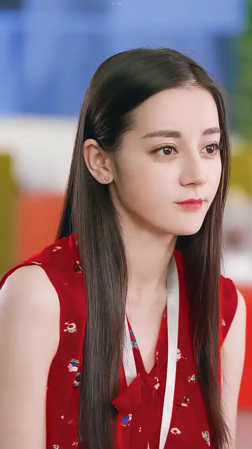 迪丽热巴漂亮的李慧珍