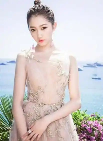 千颂伊_迪丽热巴_关晓彤