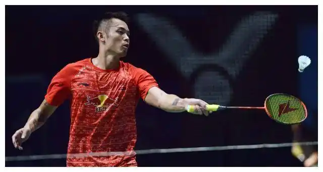 奥运冠军林丹现状,37岁身家过亿,身高178cm总裁妻子气质出众_谢杏芳