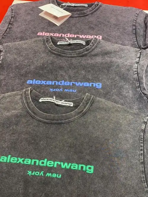 最新款体恤~三色logo可选 全国包邮 本人实拍上身图~#亚历山大王