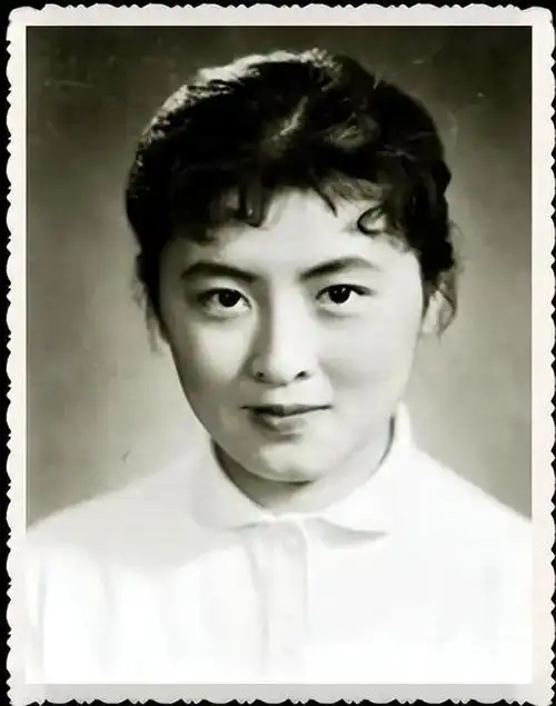 杨丽坤个人资料白族(云南的女儿杨丽坤去世22年)(3)