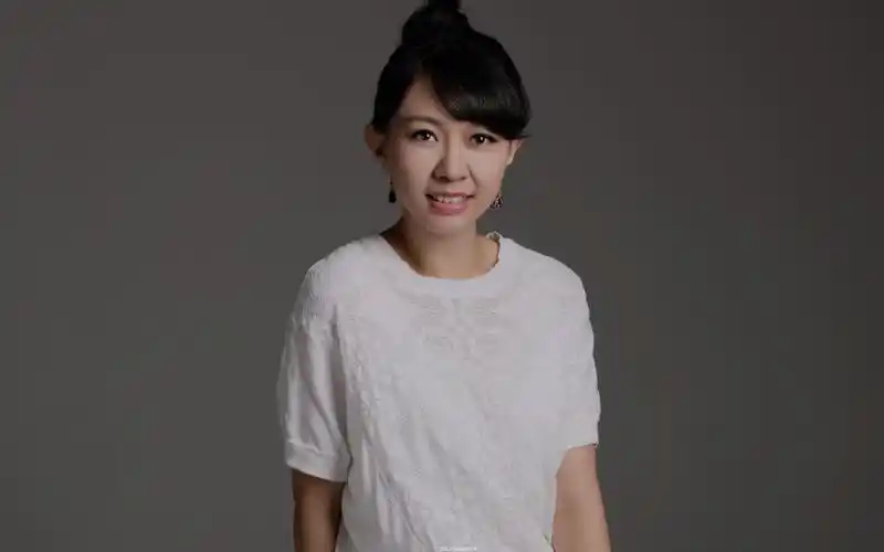 38岁卓依婷近照曝光,车祸死亡传闻缠身20年,本尊辟谣仍无果