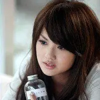 杨丞琳头像高清图片大全_名人杨丞琳真人头像大图下载【点击鼠标右键