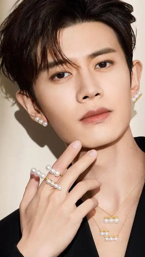 任嘉伦烈焰##任嘉伦伍赓