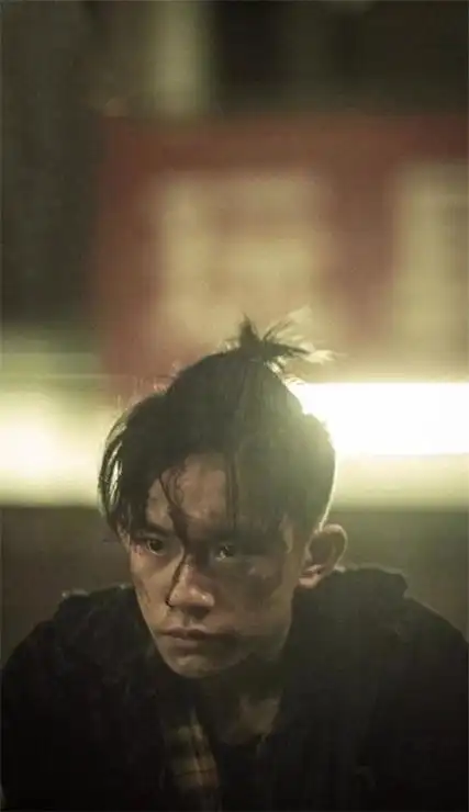 易烊千玺周冬雨少年的你壁纸图片 少年的你壁纸大全_溢洋手游网