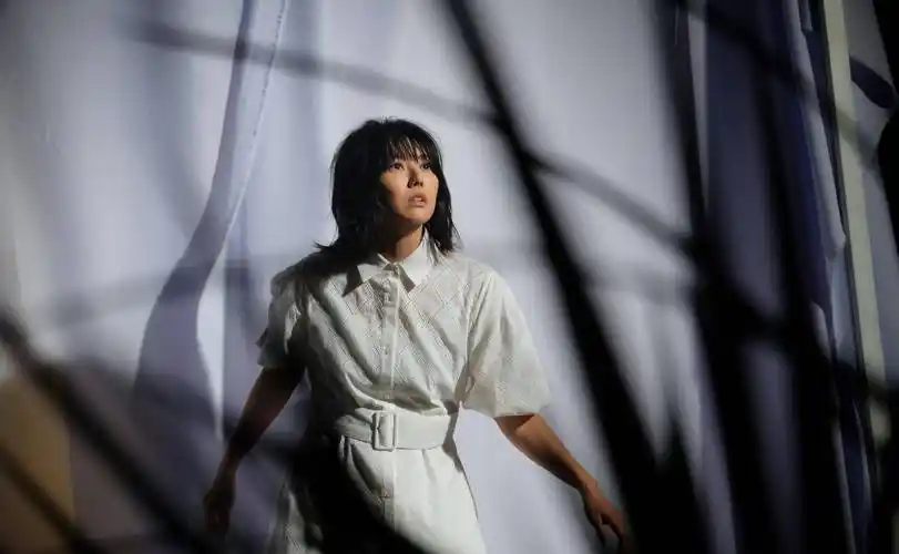 原创天后孙燕姿带来新作擒光将生活的感悟融入歌曲