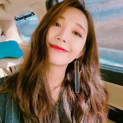 朴灿烈夫人本人