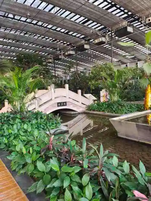 颐和尚景园林生态酒店(光谷店)-"环境味道都不错,主要是打牌什么的