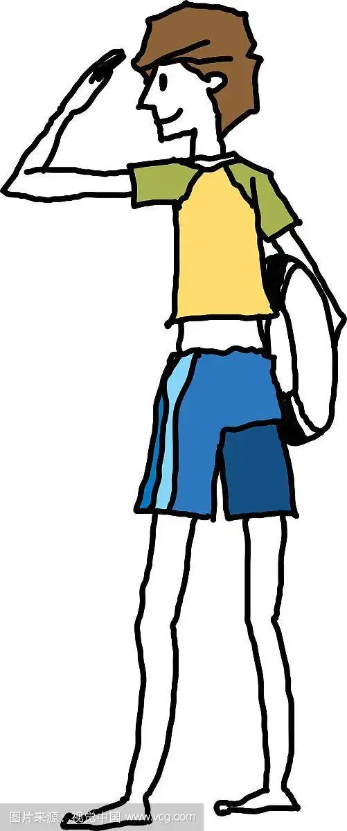 男孩站着的侧视图