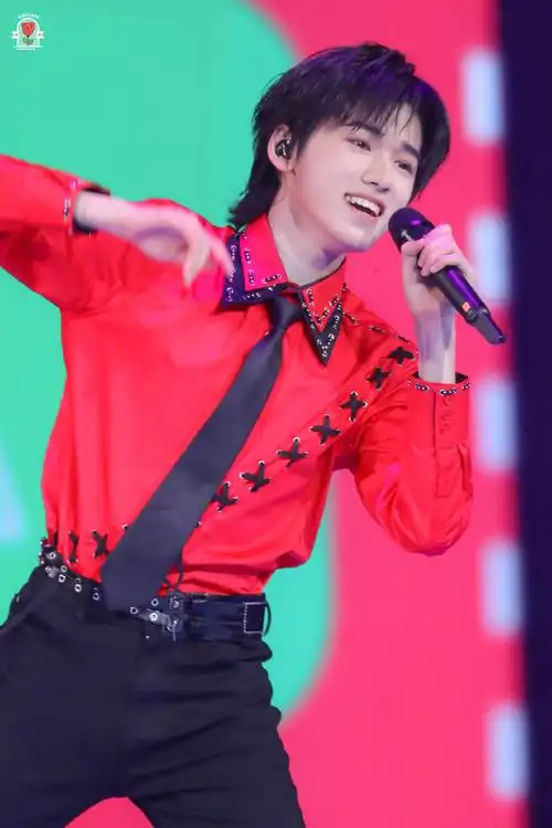 宋亚轩 清越瑾鸣##星光大赏