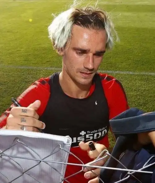 放飞自我格里兹曼新发型引网友神吐槽