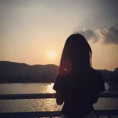 唯美背影情头头像