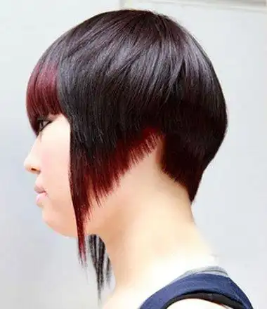 女生不等式沙宣波波头发型