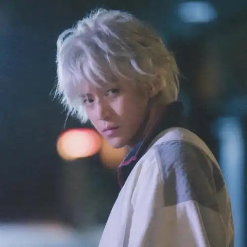 日本帅哥头像持续更新别被封面骗了真的不是沙雕图楼