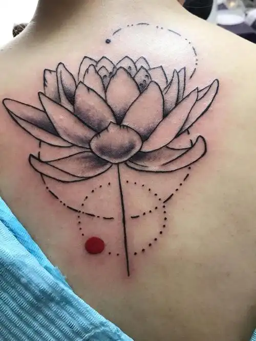 后背莲花_纹身图案手稿图片_王伟的纹身作品集