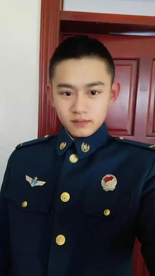 退伍军人话军营系列文章之十二丨吕航宇铁血男儿当自强