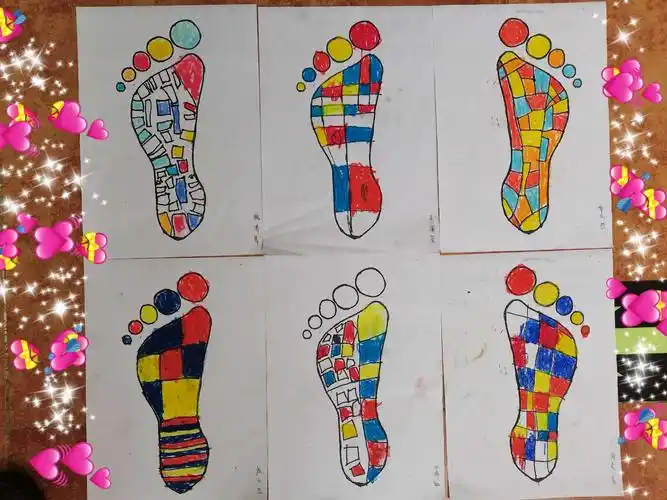 写美篇                  《有趣的脚印》 创意绘画课 活动目标:1