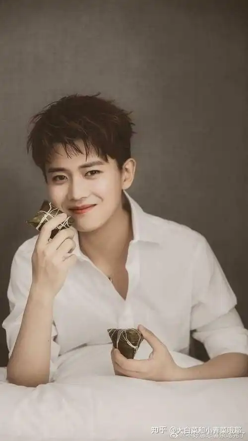 任嘉伦和宋威龙谁才是2020年开年最火的男演员?