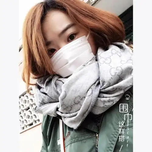 上海也是可怕的雾霾天大家请叫我蒙面女侠[挖鼻孔]反正带来口罩以后