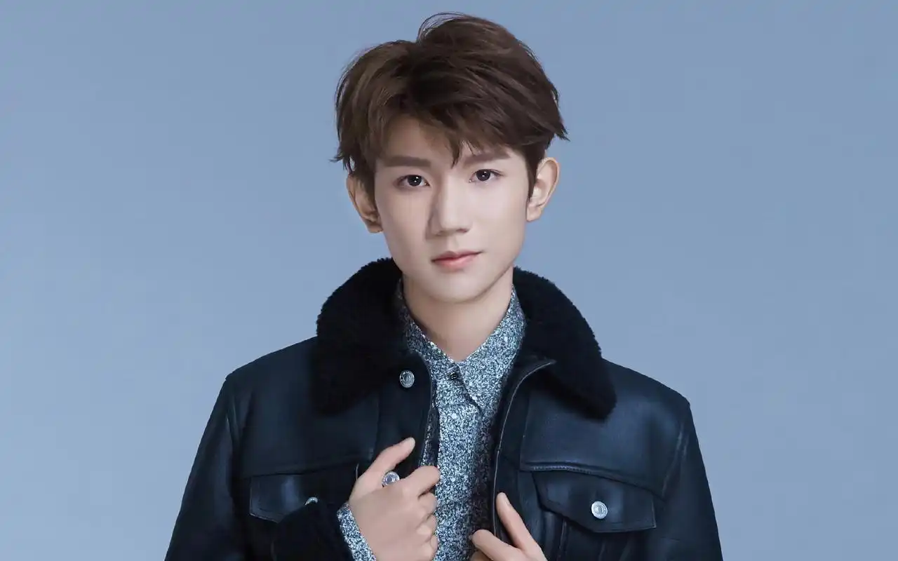 王源生日会帅气写真高清图片桌面壁纸