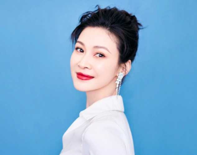 《亮剑》里李云龙的老婆,新剧合作王千源,她入圈多年不温不火