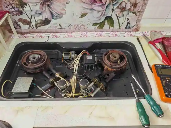 兰州万和燃气灶售后服务中心维修部