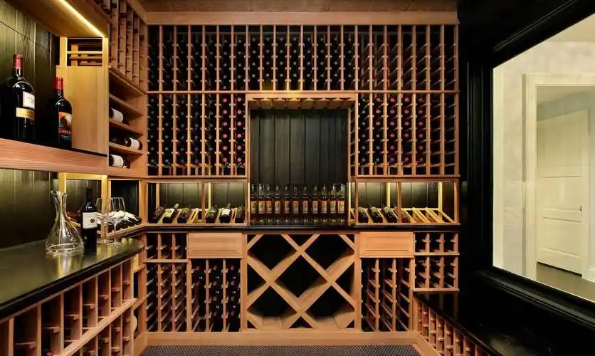 美式家居酒窖装修设计赏析效果图