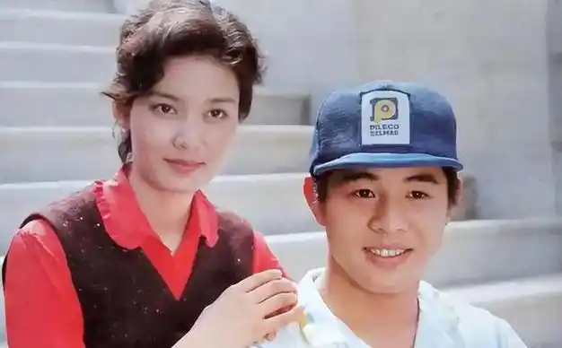 利智万千人的梦中情人童年坎坷事业不顺遇见李连杰太幸福了