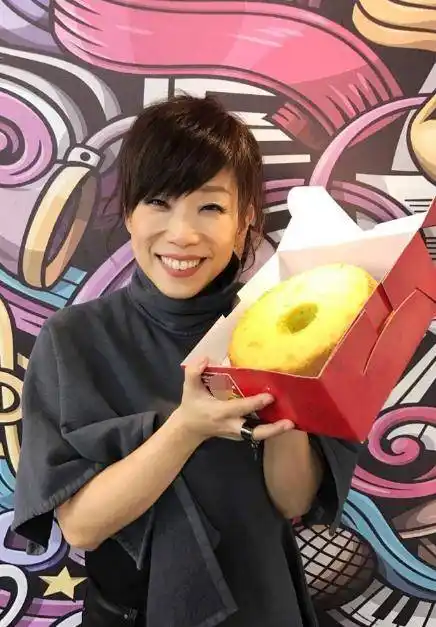 两人曾相恋八年,男方却有了新恋情_恭硕良_老婆_李宗盛