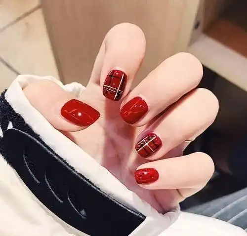 流行指甲款式图片