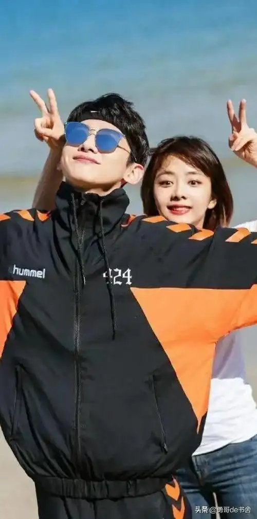 就拿我们没有细提过的谭松韵来说.