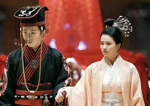 穿越剧,高糖剧情搭配高颜主演,全看过那你厉害了|种丹妮|古装剧_网易