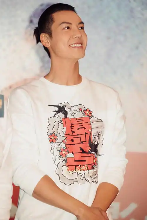 老板的路演@william威廉陈伟霆花絮图,来点儿不一样的氛围