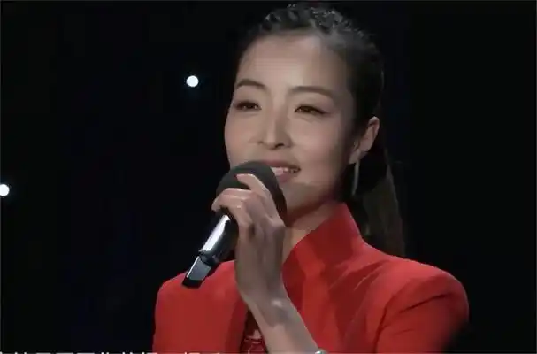 王小妮和王二妮的日常生活 被姐姐王二妮带进圈(8)