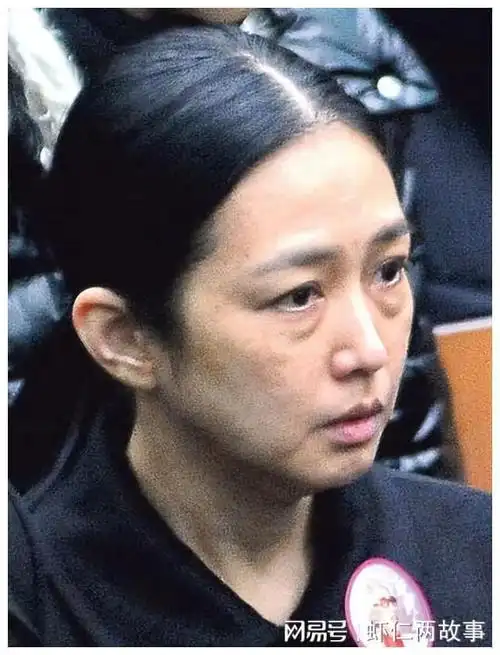 隐婚多年,46岁才生女儿,其实在朱丽倩坚持的背后藏着秘密