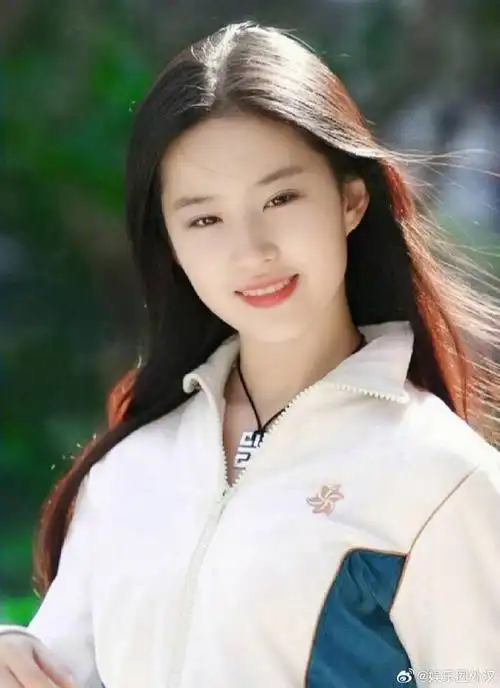 刘亦菲17岁跑步旧照