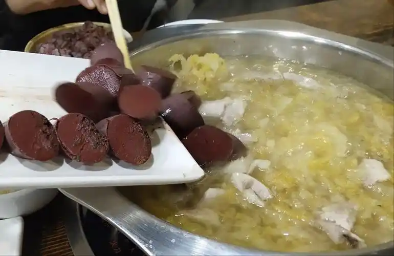 东北的"4大硬菜",外地人表示"下不去嘴",本地人却吃着贼香