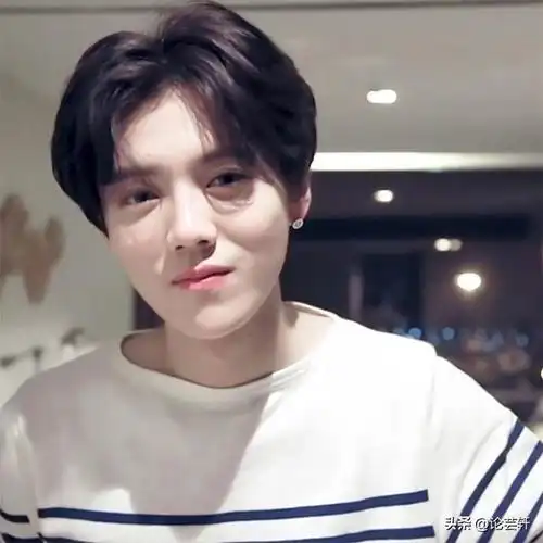 18岁鹿晗也忍了,但看了18岁的雷佳音真是忍无可忍|乐器|董子健|娱乐圈